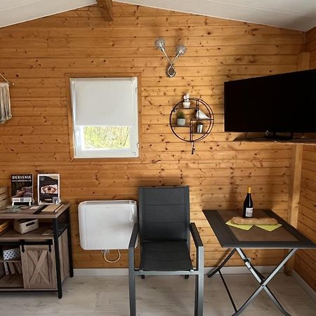 Les Cabanes Du Lac - Spa - Petit Dejeune - Cabane Du Frene & Cabane Du Chene Premium Sevignacq Exterior photo